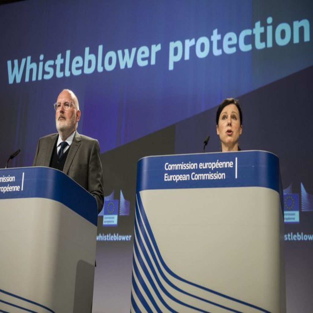 Canal de denuncias e investigaciones internas. “directiva whistleblowing”.
